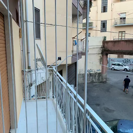 Oda ve Kahvaltı In Centro Crotone